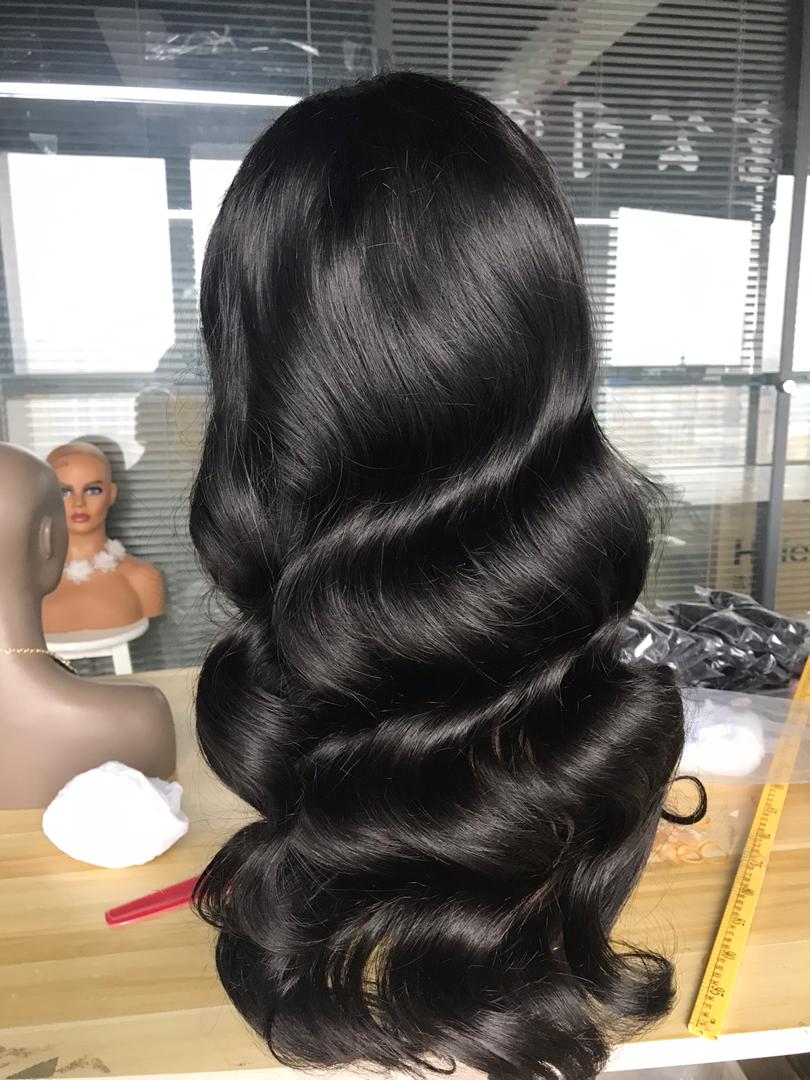 HD Transparent Lace Frontal Wig Loose Body Wave 180% Density 13x4