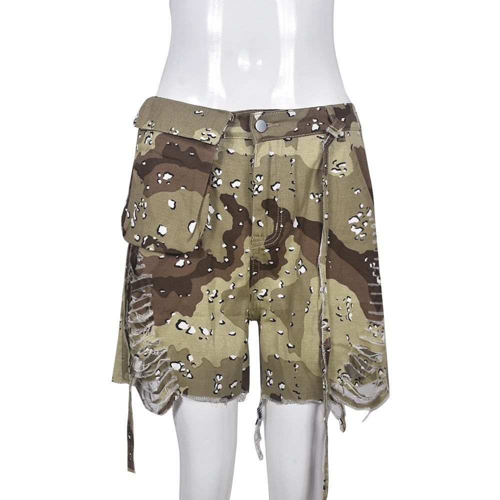 Streetwear Pocket Ditsy Ripped Camouflage Shorts