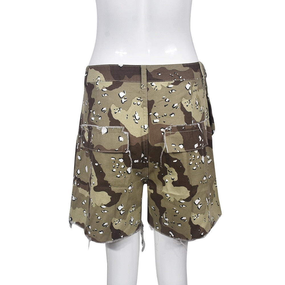 Streetwear Pocket Ditsy Ripped Camouflage Shorts