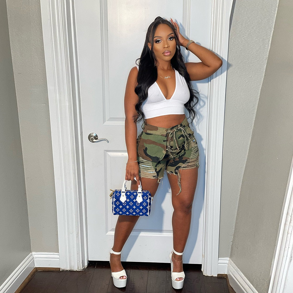 Streetwear Pocket Ditsy Ripped Camouflage Shorts